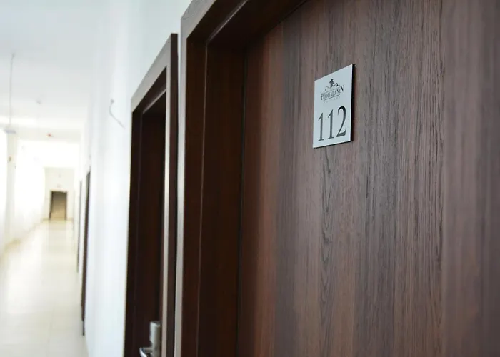 Podhalanin מלון דירות ודוביצה